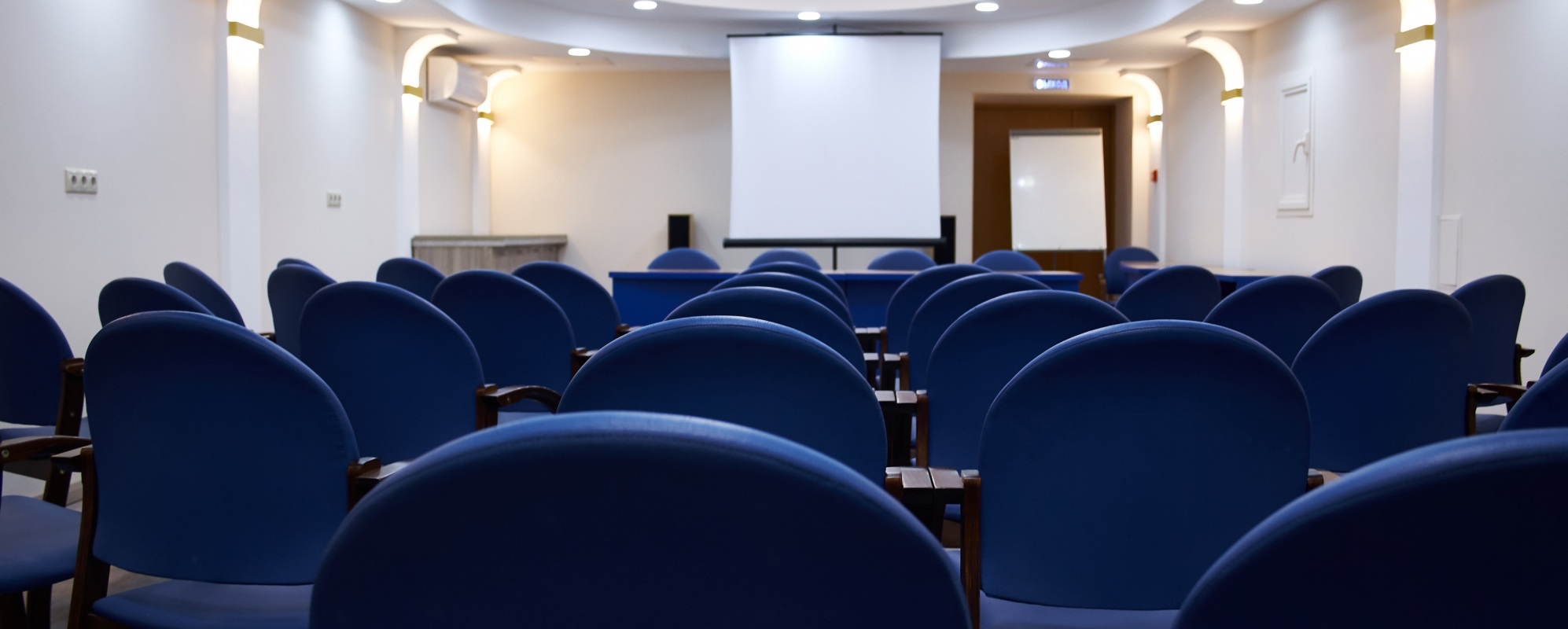 Фотографии конференц-зала Спортивный клуб Родина Конференц-зал