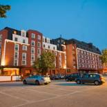 Фотография гостиницы Ramada Hotel & Suites by Wyndham Bucharest North