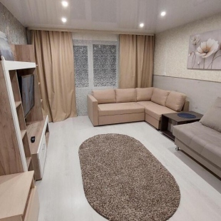 Фотография квартиры Апартаменты Трёхкомнатная квартира привокзальная дом 20