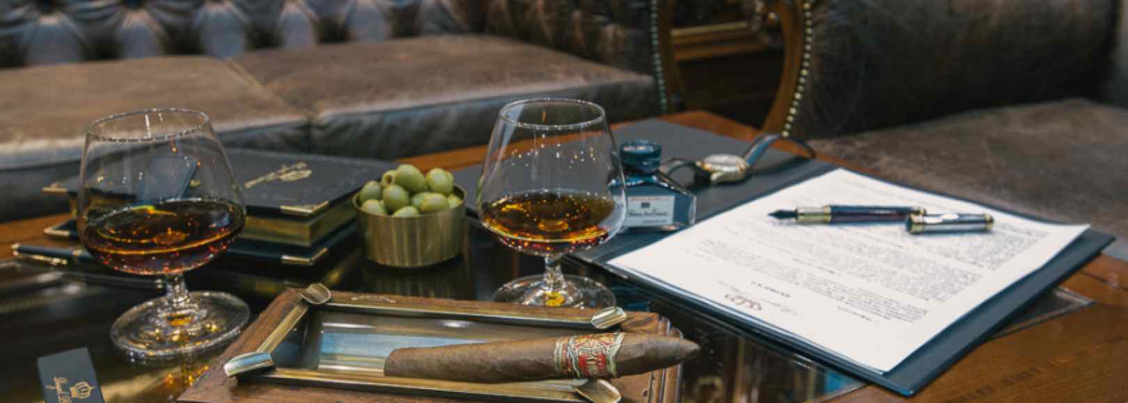 Фотография комнаты для переговоров ROYAL PLAZA