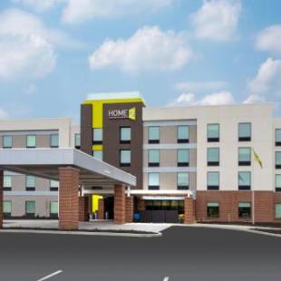 Фотографии гостиницы 
            Home2 Suites By Hilton Indianapolis Airport