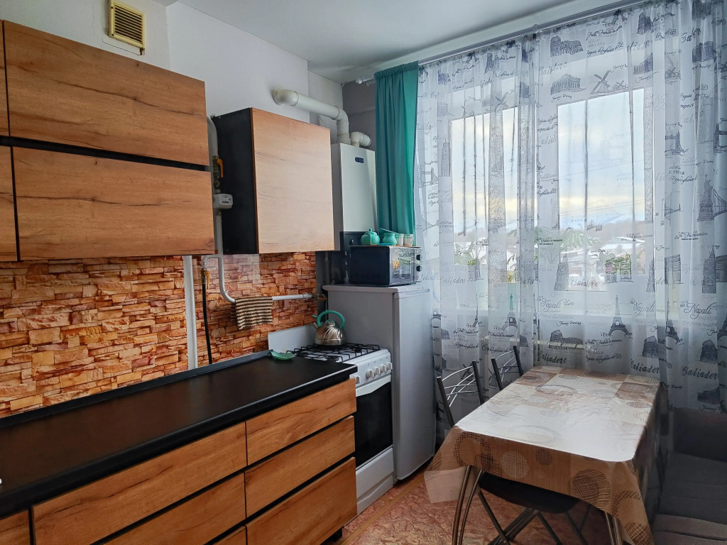 Фотография квартиры Квартира Оксана Микрорайон Юго-Западный 24