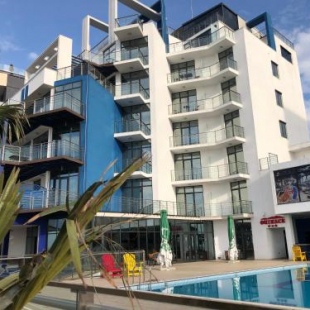 Фотография гостиницы NEW REALM HOTE