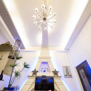 Фотографии мини отеля
Paris Tower