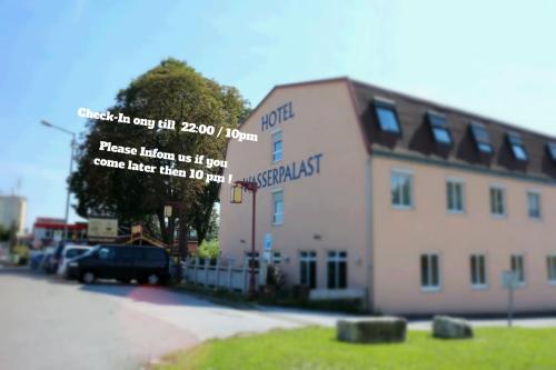 Фотографии гостиницы 
            Hotel Wasserpalast