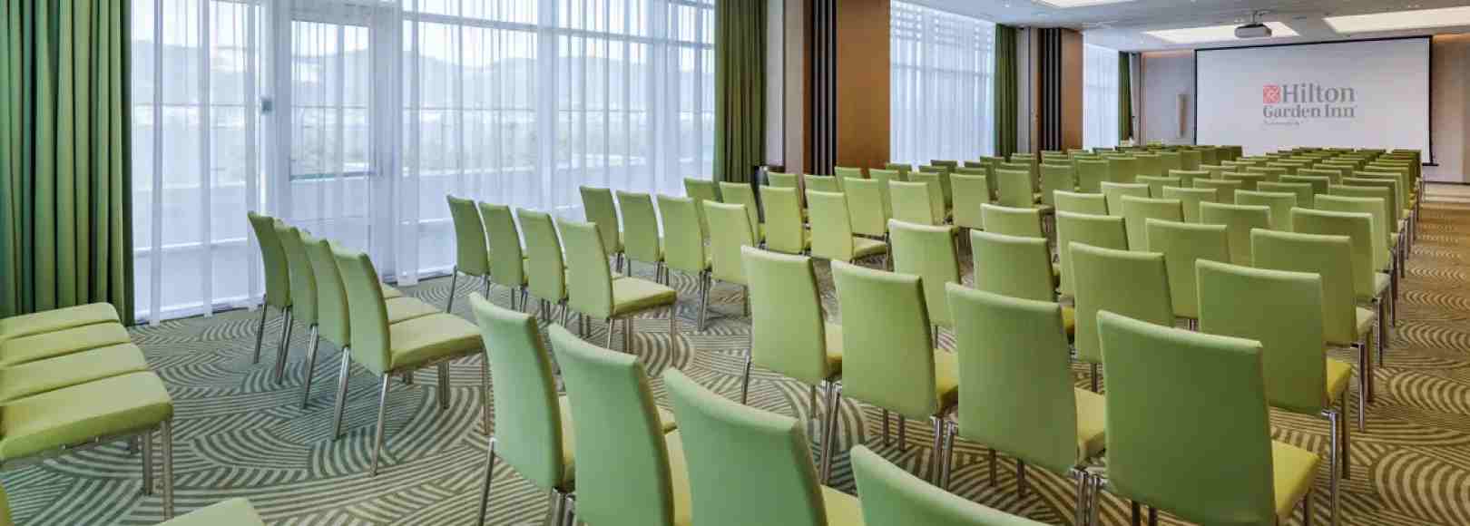 Фотография конференц-зала Валенсия