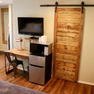 Фотографии мотеля
Evergreen Motel