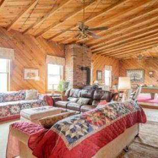 Фотографии гостевого дома
Big Family Lodge near ARK Sleeps 16