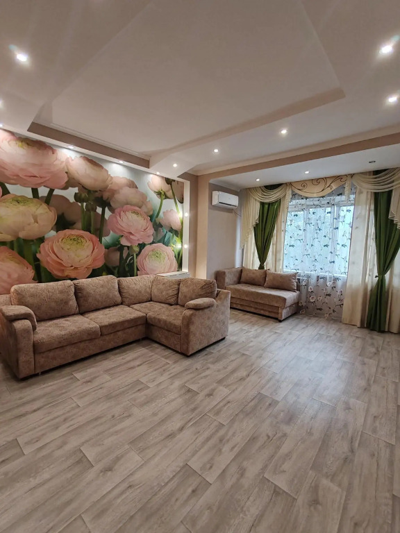 Фотография квартиры Апартаменты в 10-м микрорайоне 6