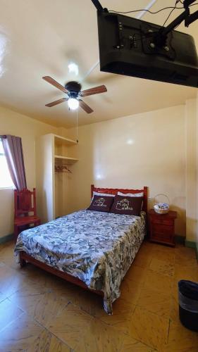 Фотография гостиницы Hotel Catalina