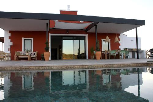 Фотография гостевого дома Casa rural reformada Bini Aumaia