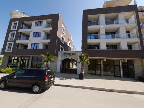 Фотография гостиницы APART-HOTEL Stamopolu Lux с изглед към морето