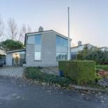 Фотография гостевого дома Spacious detached semi-bungalow with fully enclosed garden