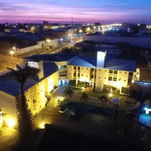 Фотография гостиницы Serranos Park Hotel