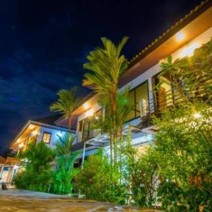 Фотографии гостиницы
BaanRimNam Resort Trat