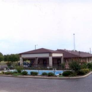 Фотографии мотеля
Briarwood Inn Of Geneva