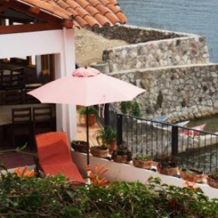 Фотография гостиницы Atitlan Villas