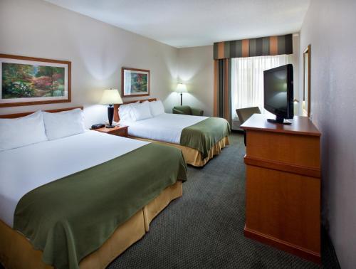 Фотографии гостиницы 
            GrandStay Hotel & Suites Pella