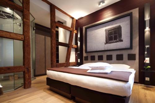 Фотография гостиницы Hotel und Weinhaus Zum Krug