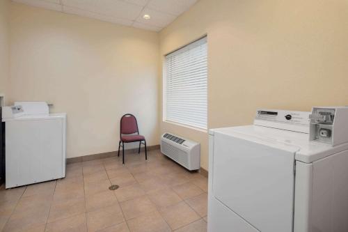 Фотография гостиницы La Quinta by Wyndham Atlanta Douglasville