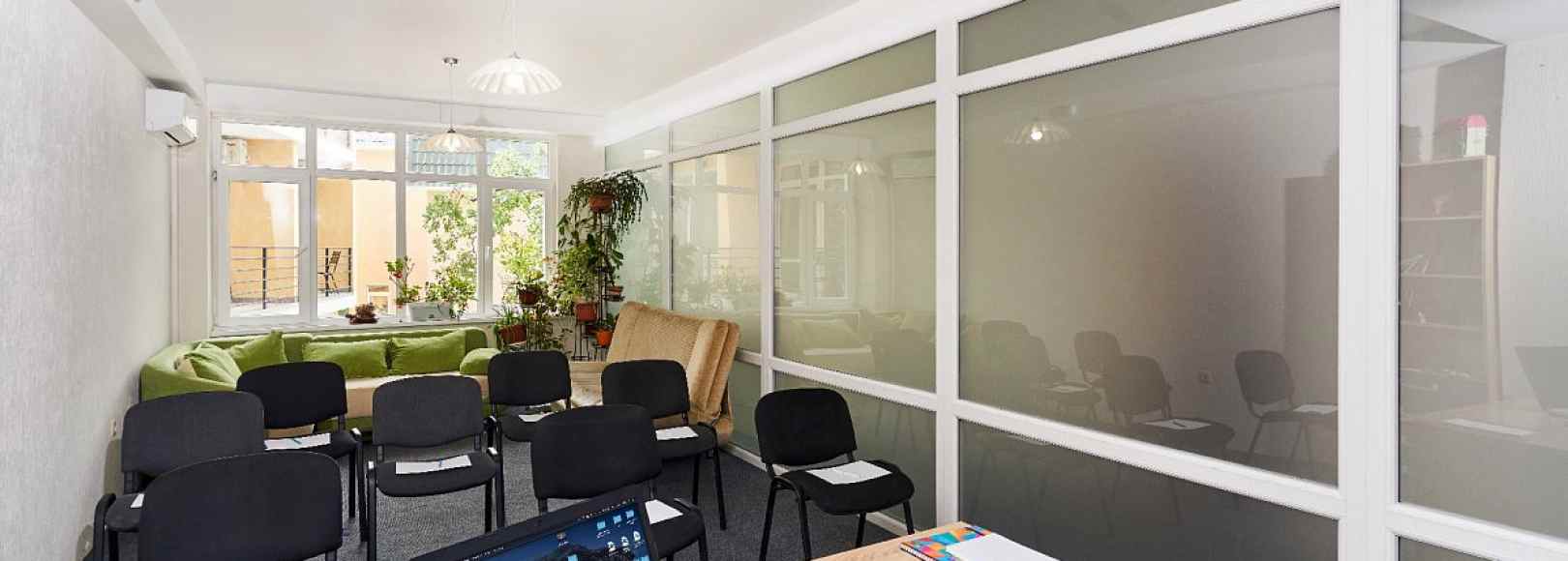 Фотография конференц-зала Крымская Ницца