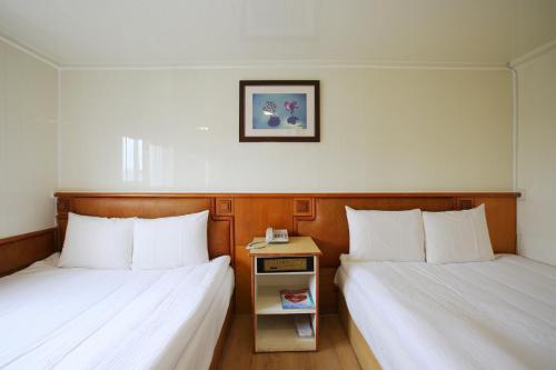 Фотография гостиницы Lion Hotel