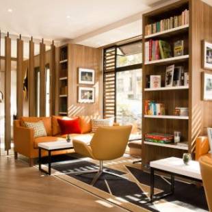 Фотографии гостиницы 
            Hôtel Eiffel Turenne