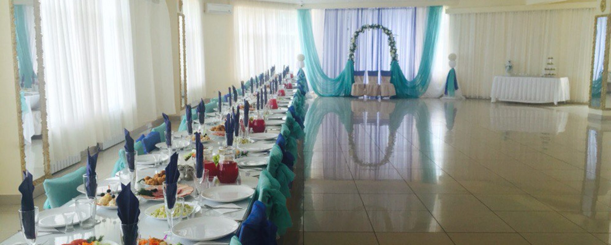 Фотографии банкетного зала Золотая рыбка