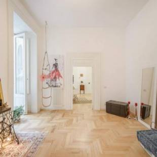 Фотографии мини отеля
Museum Luxury Suites