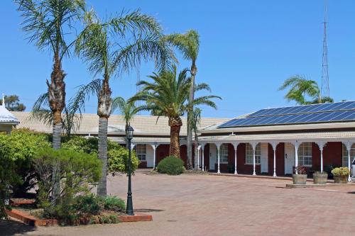 Фотография мотеля John Pirie Motor Inn