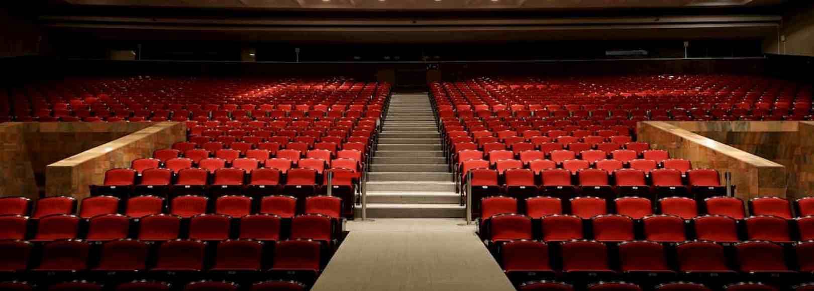 Фотография концертного зала СГОДНТ Большой концертный зал