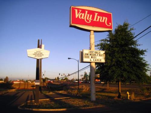 Фотография мотеля Studio 6 Suites - Albany, OR