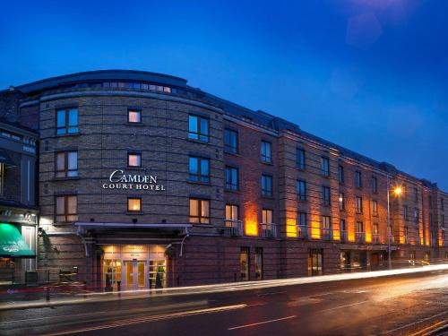 Фотография гостиницы Camden Court Hotel