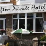 Фотография гостиницы Clifton Private Hotel