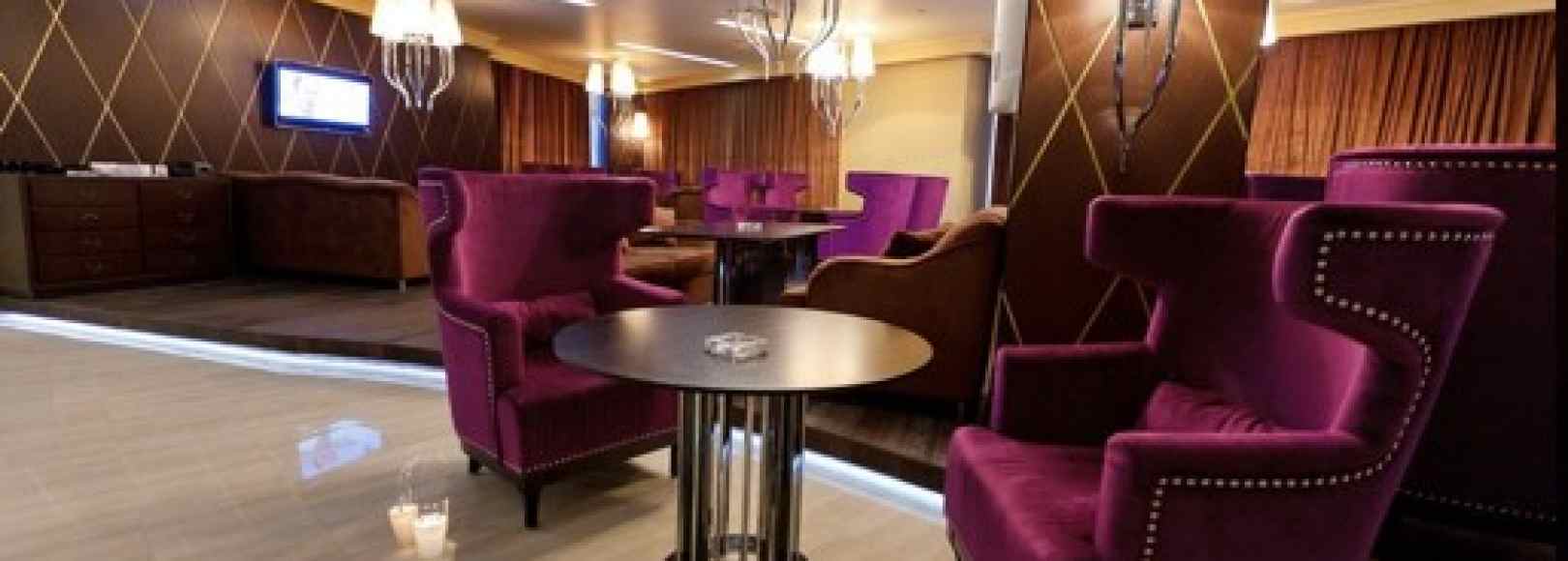 Фотография конференц-зала Конференц-зал премиум класса Романов