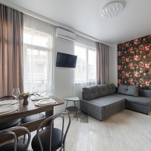 Фотография квартиры Апартаменты Red Apartments Арт Лайт Росси