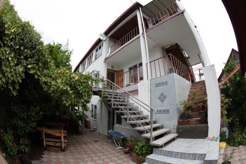 Фотографии гостевого дома
S&S