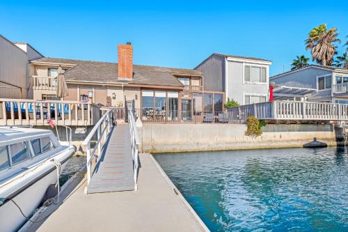 Фотография гостевого дома Oxnard Lodge