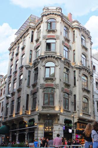 Фотографии апарт отеля
Ragip Pasha Apartments