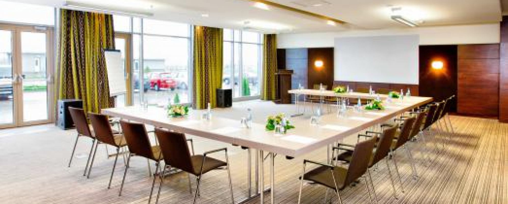 Фотографии конференц-зала Амбассадор Калуга