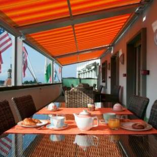 Фотографии гостиницы 
            Hôtel Crystal