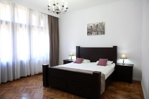 Фотографии гостевого дома
Aleea Teilor