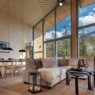 Фотография гостевого дома HelloChalet - Chalet Northern Lights - Family Ski Chalet with garden walking distance cable car lift