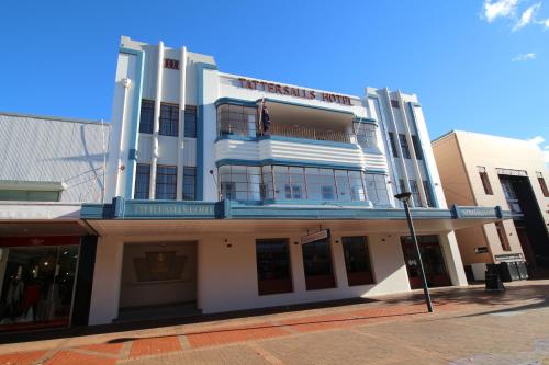 Фотография гостиницы Tattersalls Hotel