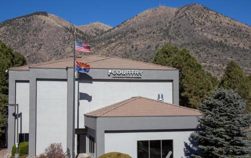 Фотография гостиницы Country Inn & Suites by Radisson, Flagstaff, AZ