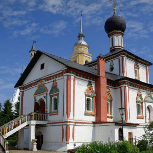 Фотография достопримечательности Свято-Троицкий Ново-Голутвин монастырь