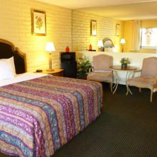 Фотографии мотеля
Heritage Inn Express Roseville