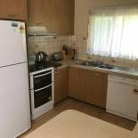 Фотография гостевого дома Lakeside Chalet & Studio