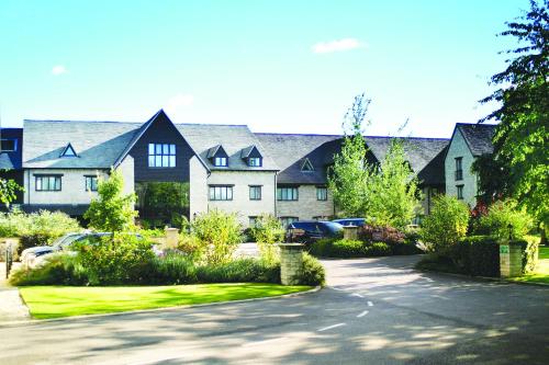 Фотография гостиницы voco - Oxford Spires, an IHG Hotel