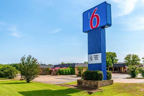 Фотография гостиницы Motel 6-Natchitoches, LA